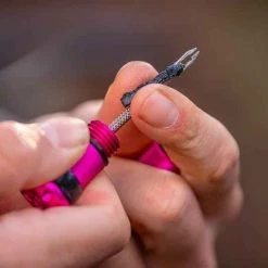 Muc-Off Stealth Tubeless Insert Kit - Sort - 20293 7 Muc-Off Stealth Tubeless Insert Kit - Sort - 20293 -Dæk Salg stealth puncture tool 02pdp highlight 950x crop center